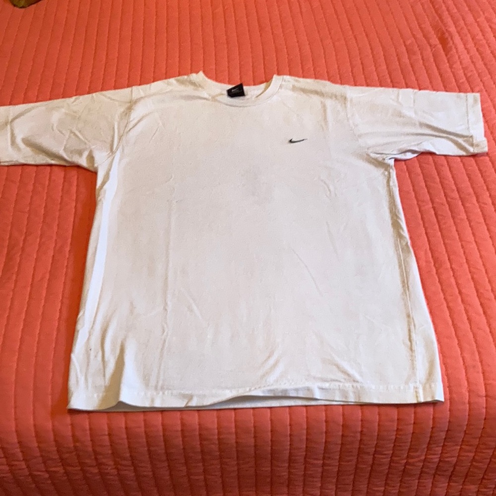 Nike Tee Shirt men’s size medium